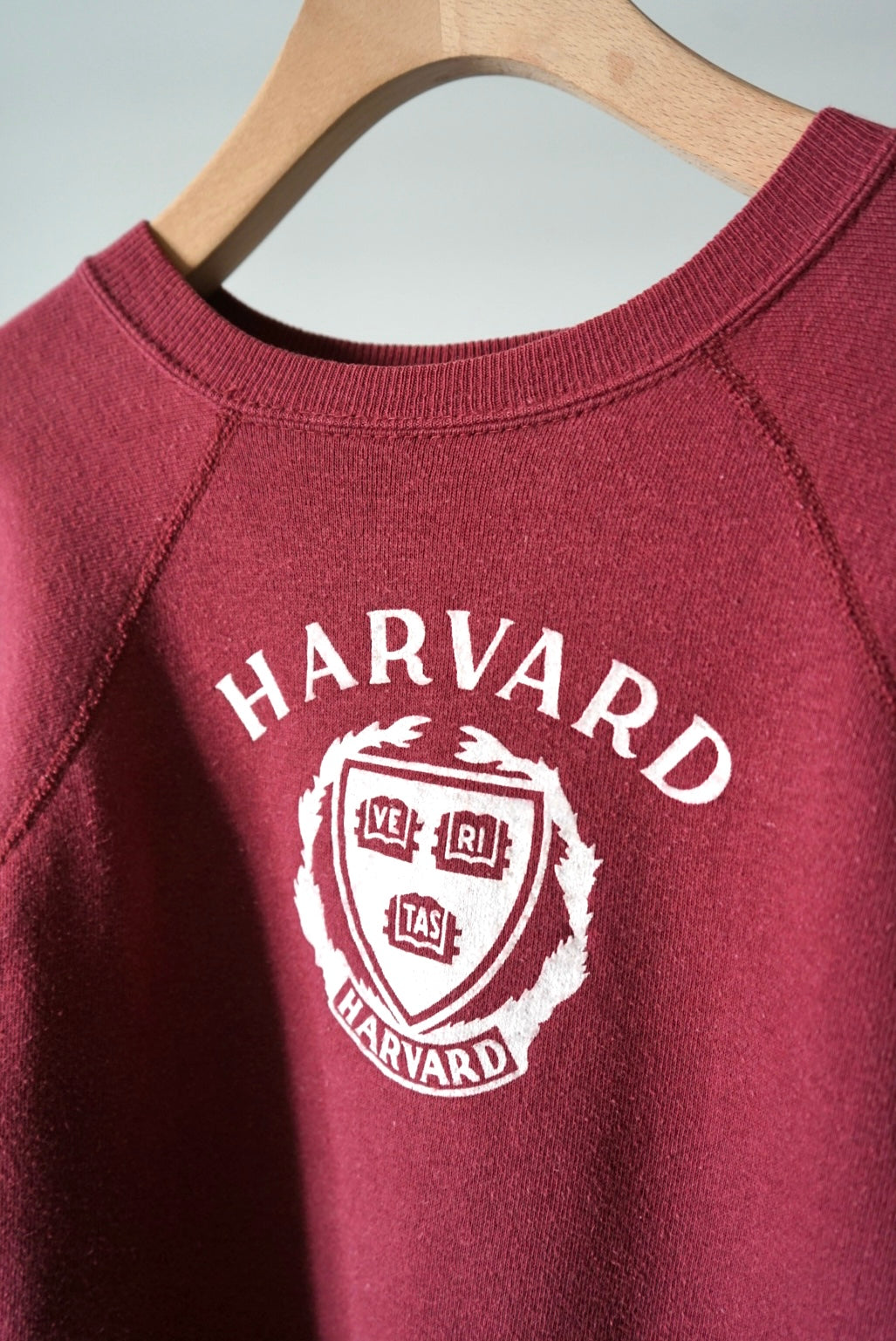 Raglan college sweat