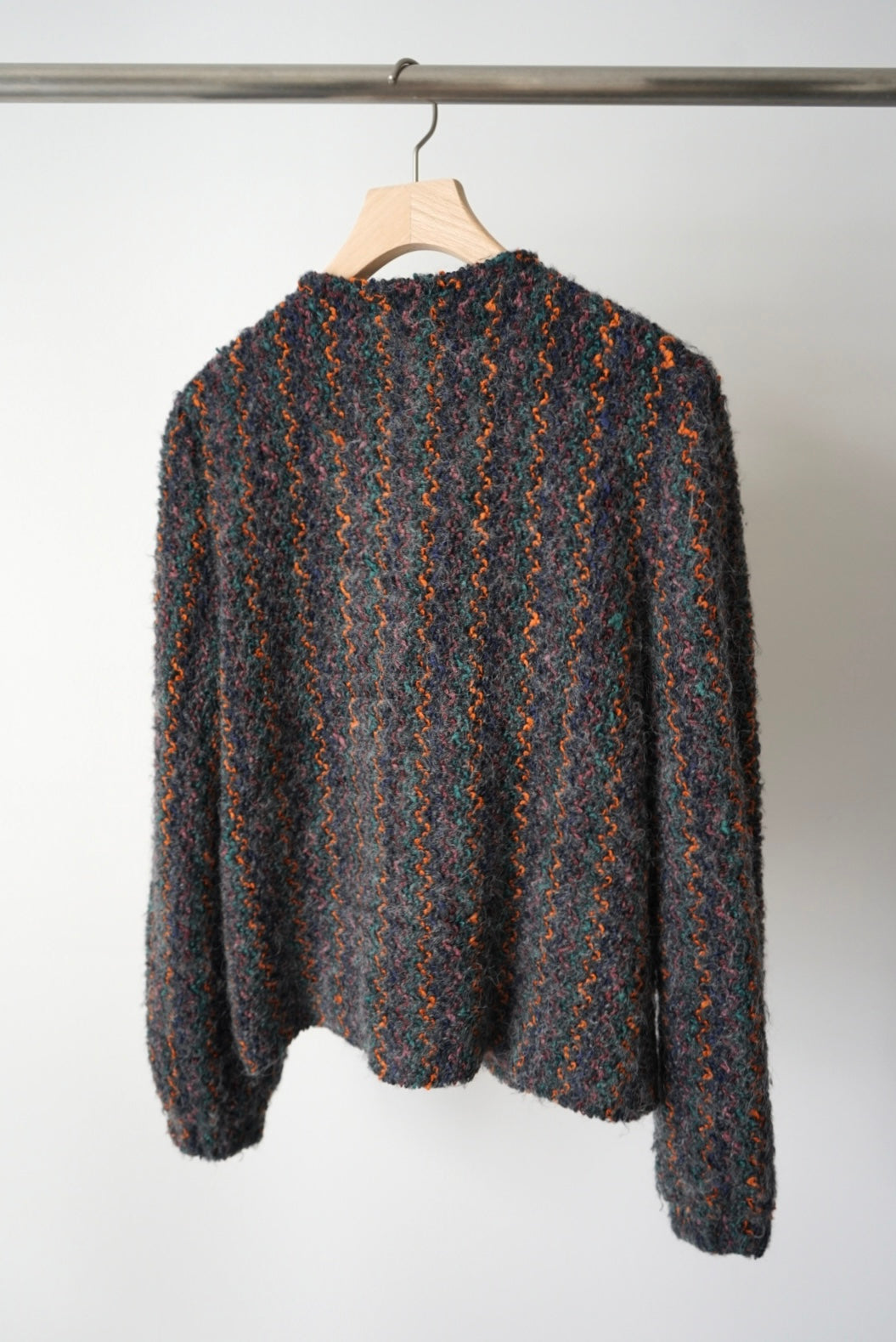 Color design cardigan jacket