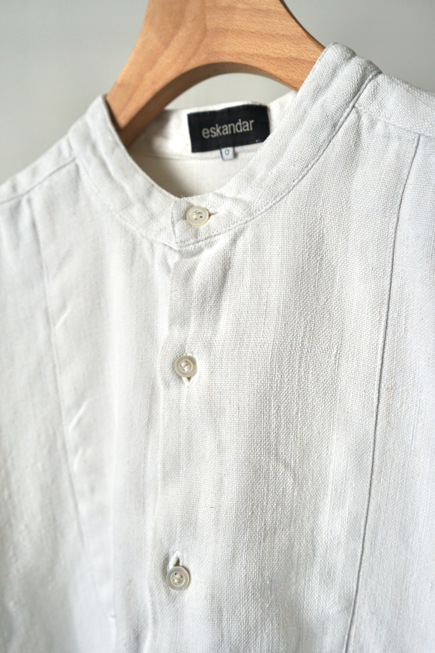 "eskandar" heavy linen pullover shirt made in England