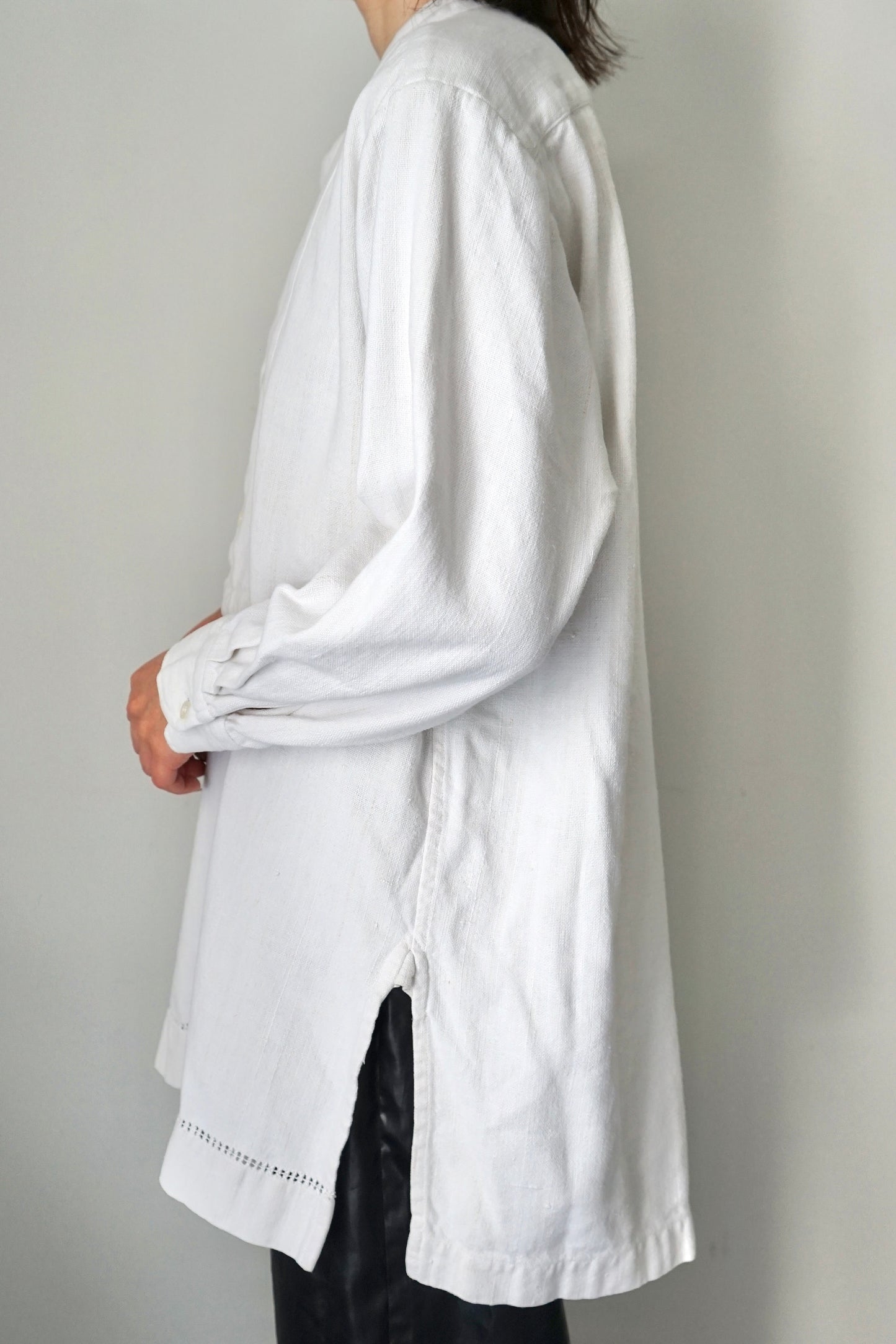 "eskandar" heavy linen pullover shirt made in England