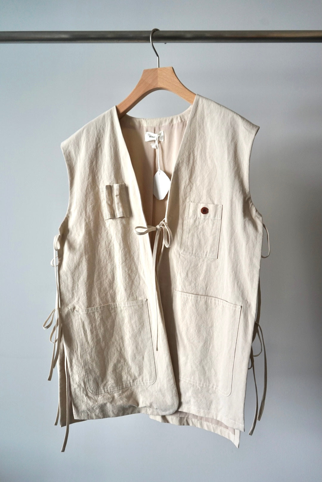 【HAKUJI】 Cotton linen weather gillet sand