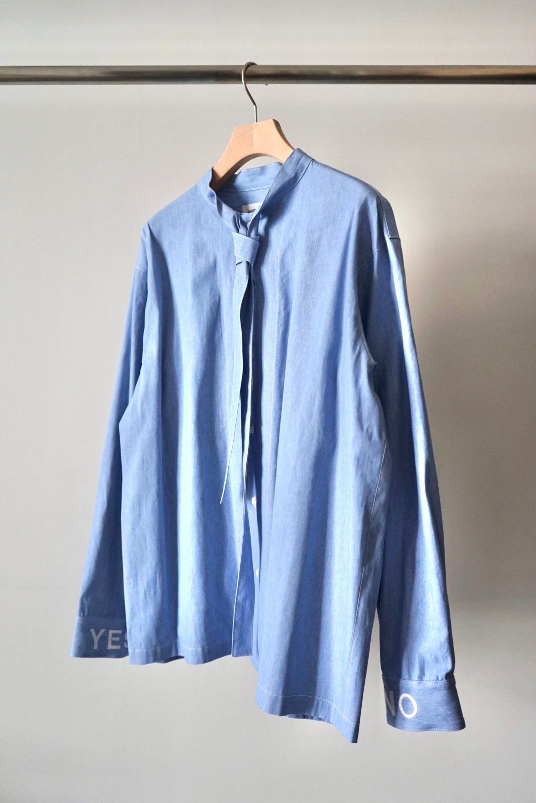 【SHOTAHIYAMA】yes no bowtie chambray shirt