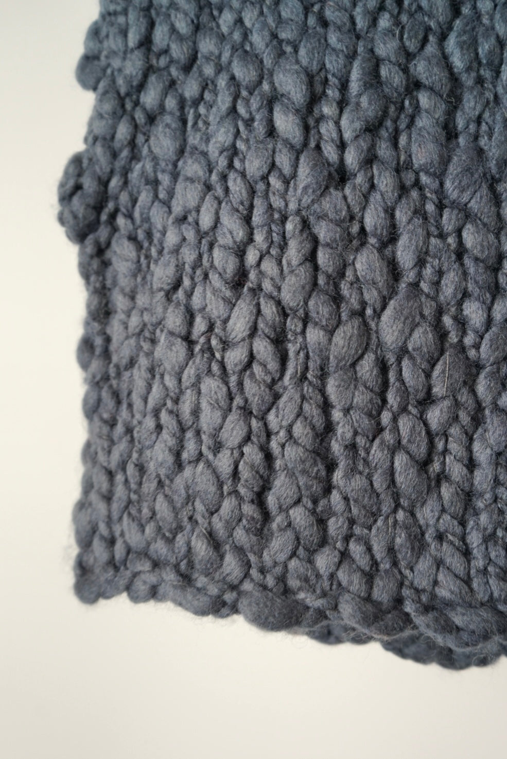 【HAKUJI】Hand-knitted vest