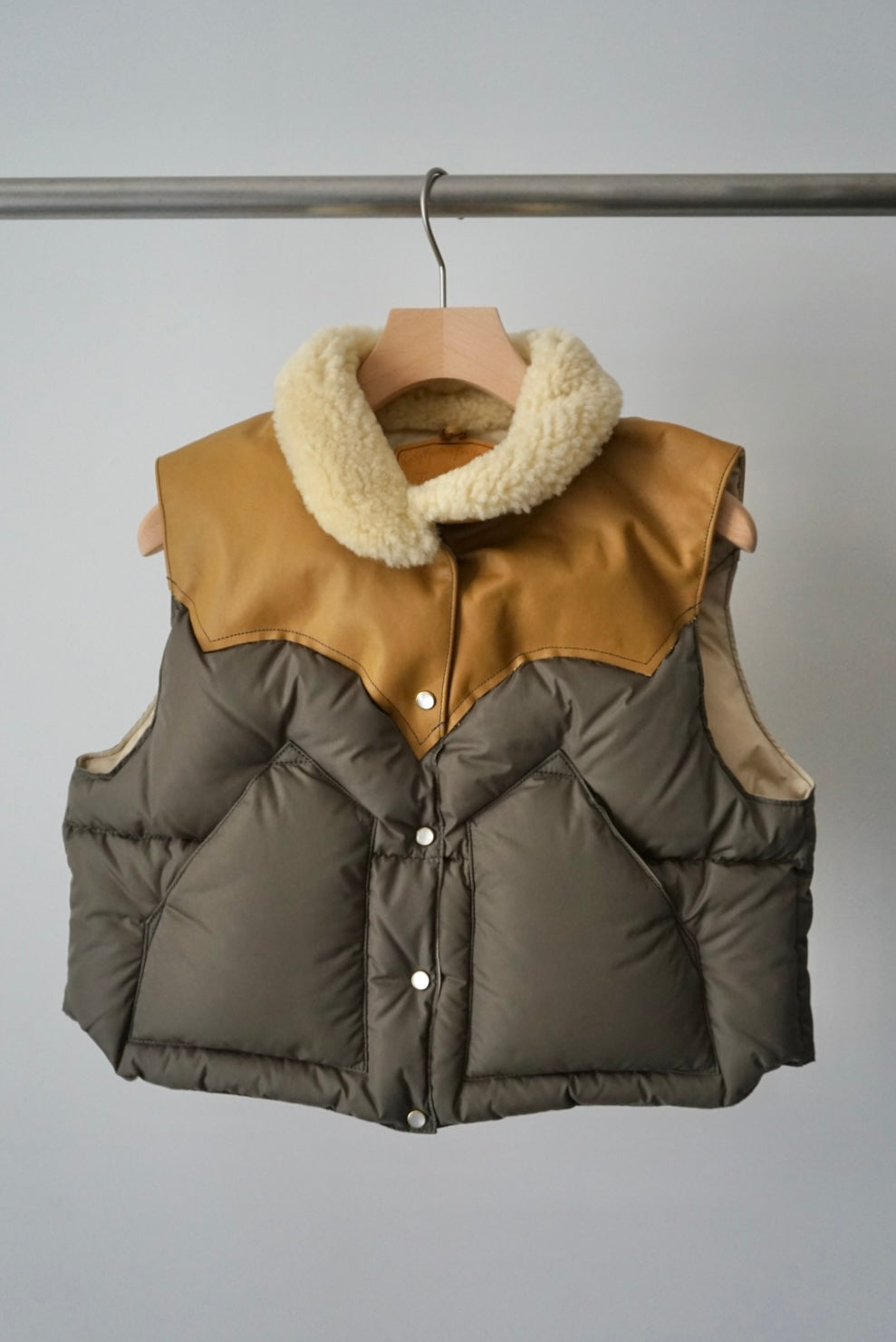 【Rocky Mountain Featherbed】ANNELLE VEST