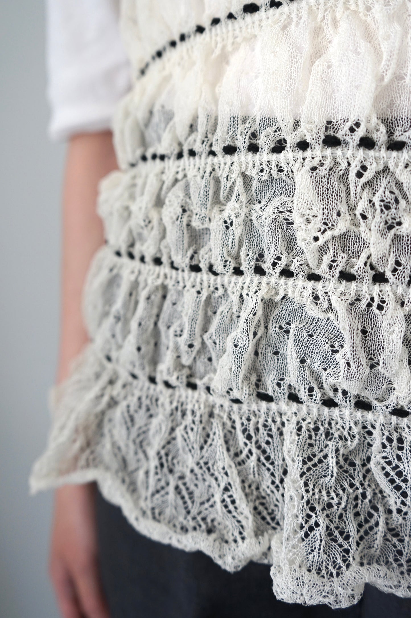 【EUCHRONIA】 Shrring Lace Camisole