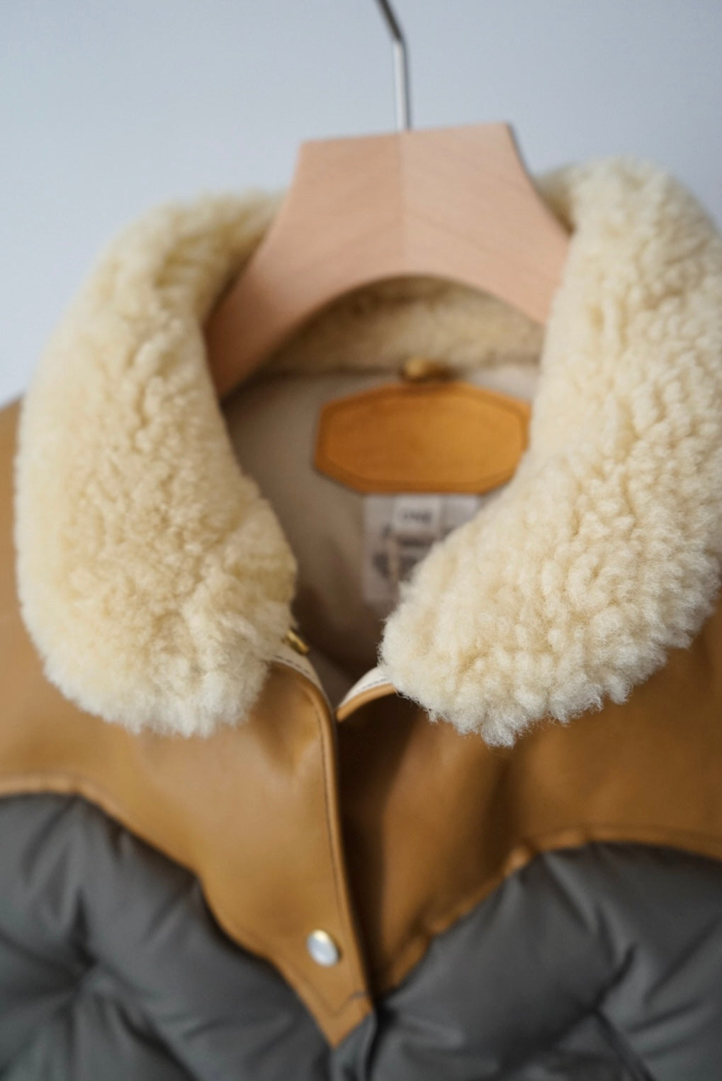 【Rocky Mountain Featherbed】ANNELLE VEST