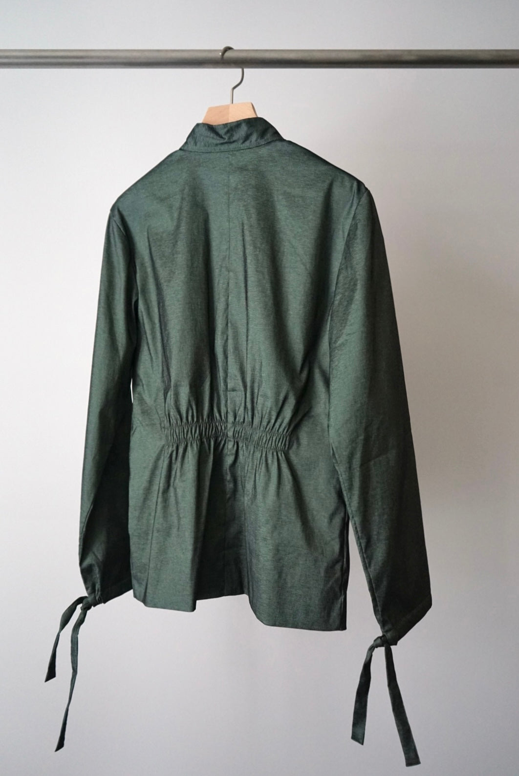 Shiny design zipup jacket
