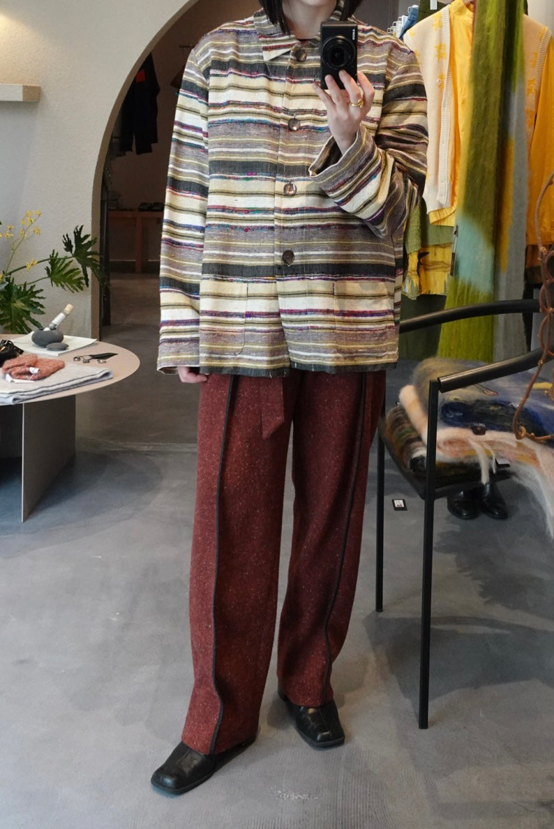 Silk woven jacket with black lip pearl oyster buttons