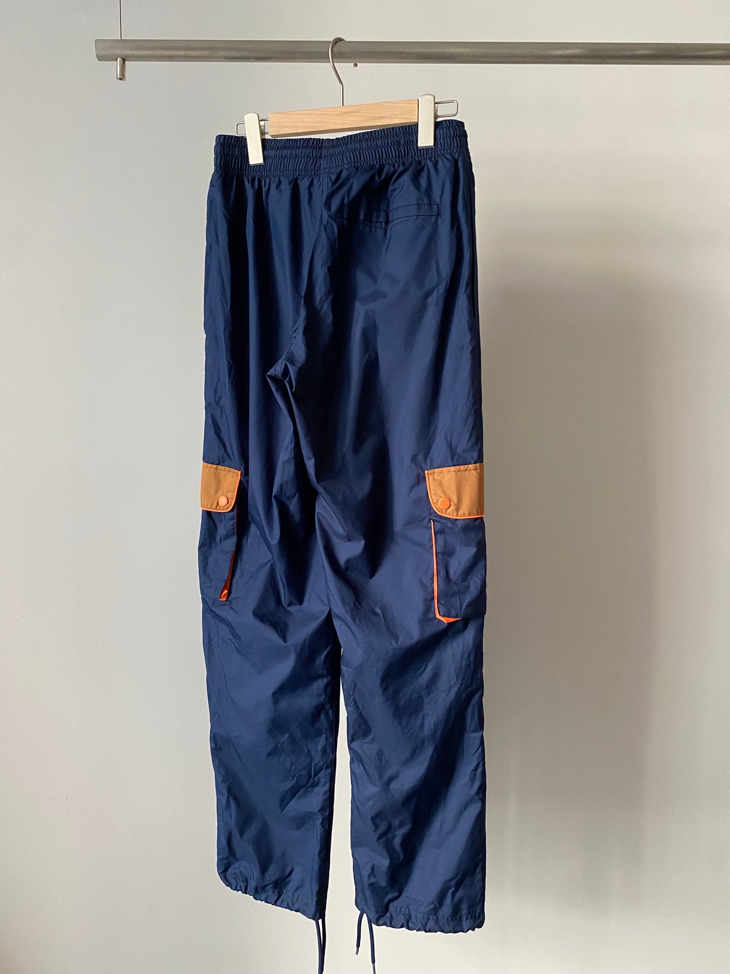 "Reebok" good color track pant