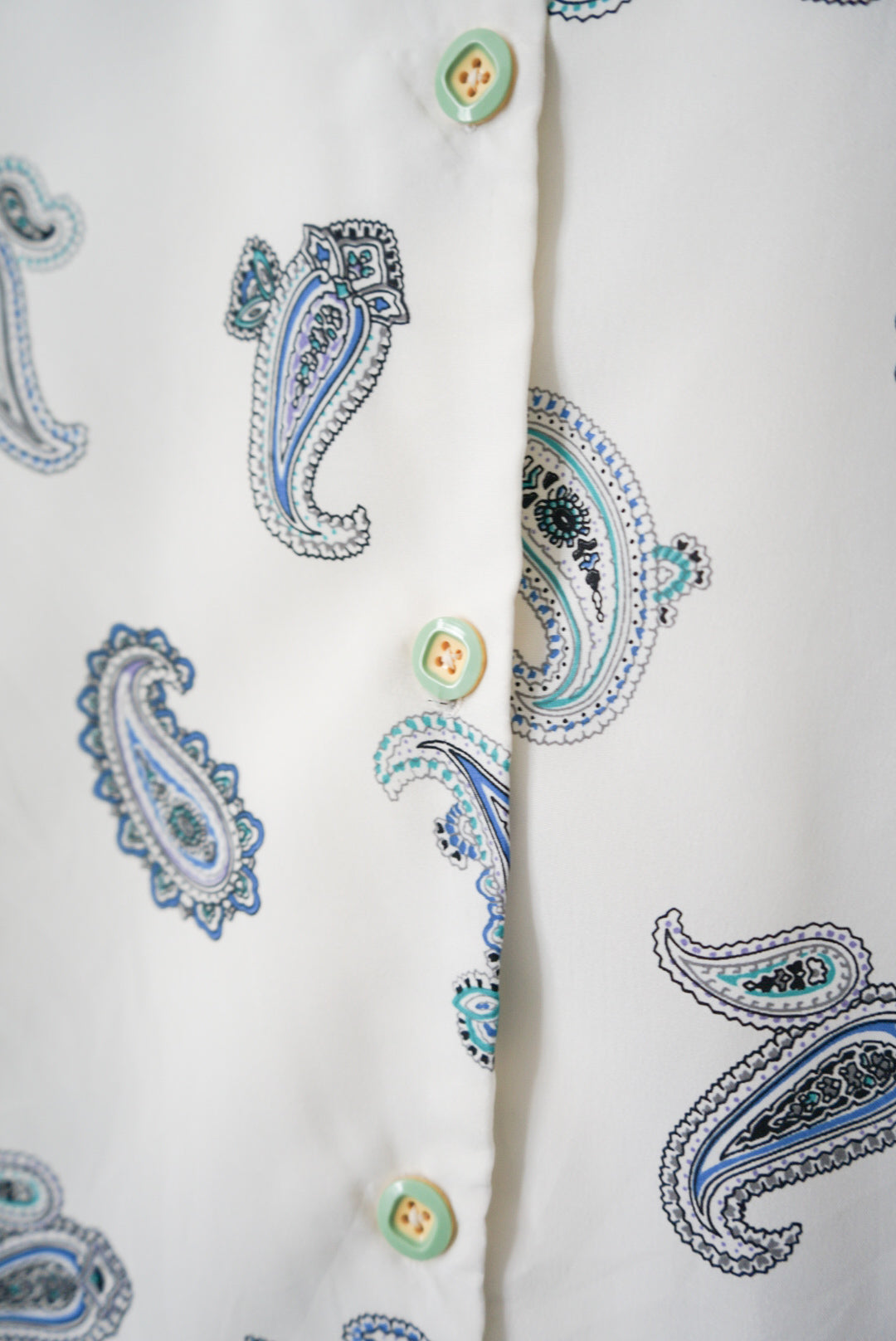 Paisley old button shirt