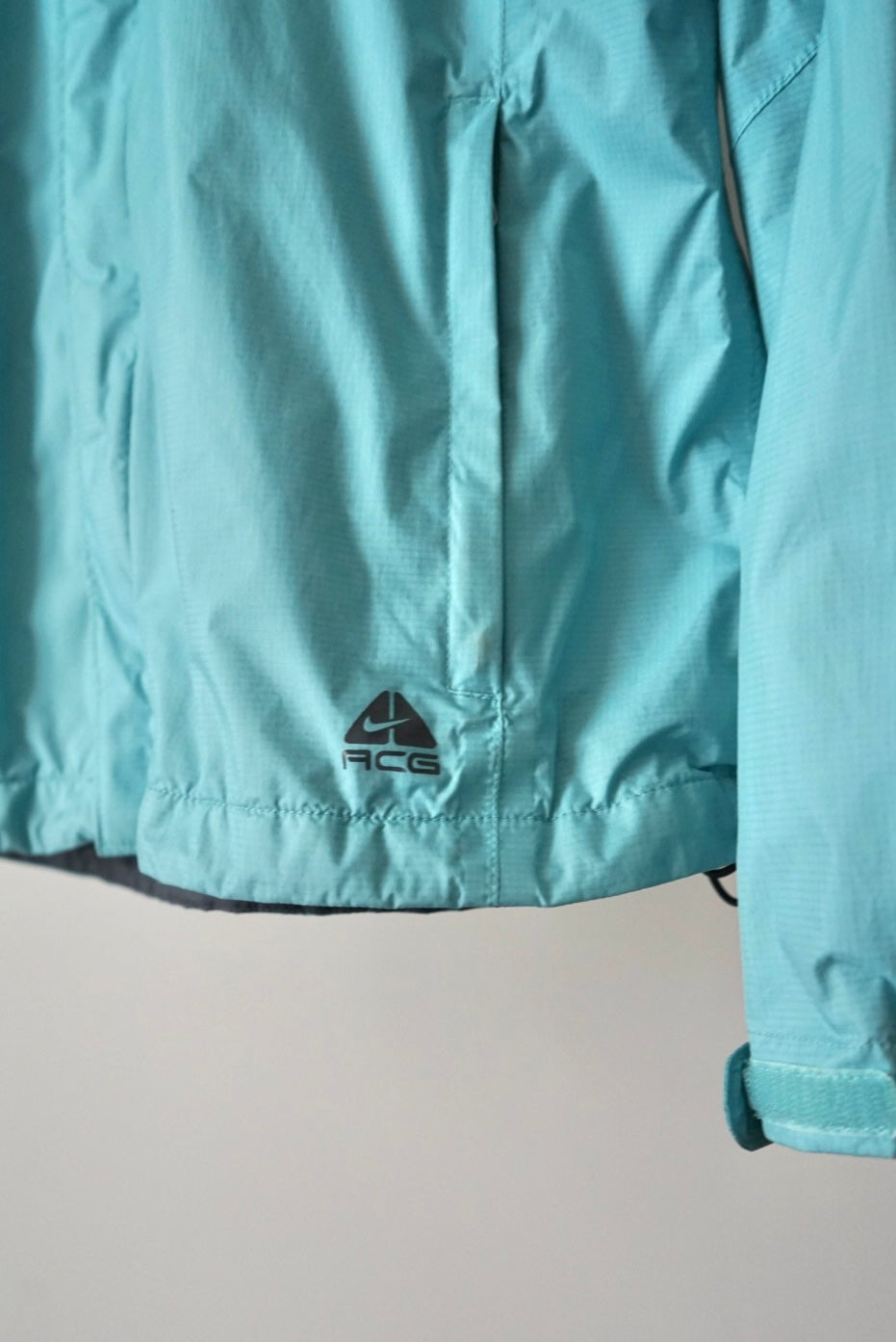 "NIKE ACG" nylon foodie jacket