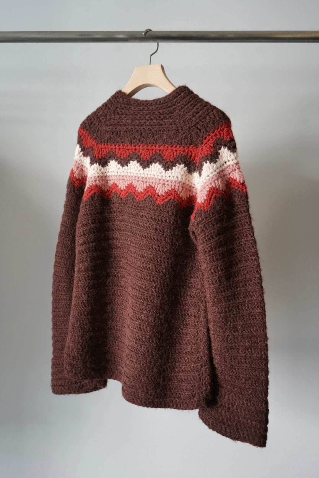 Flair sleeve alpaca knit