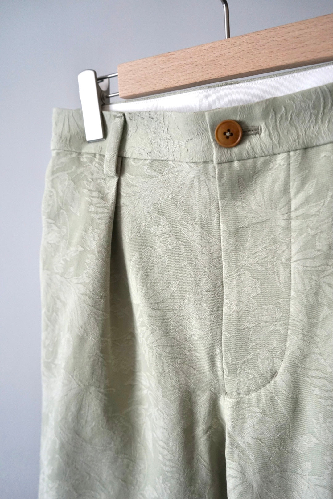 【SHOTAHIYAMA】botanical jaquard shorts light green