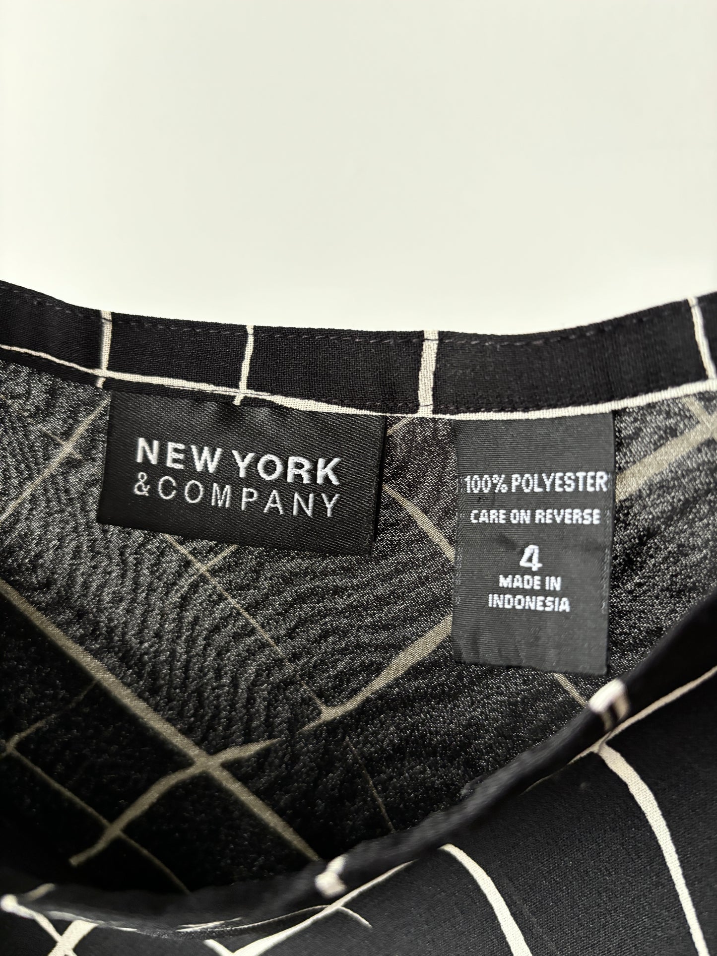 Layered design skirt