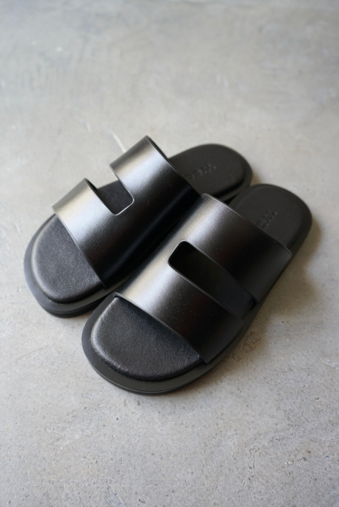 【Waa.studios】CE SANDALS