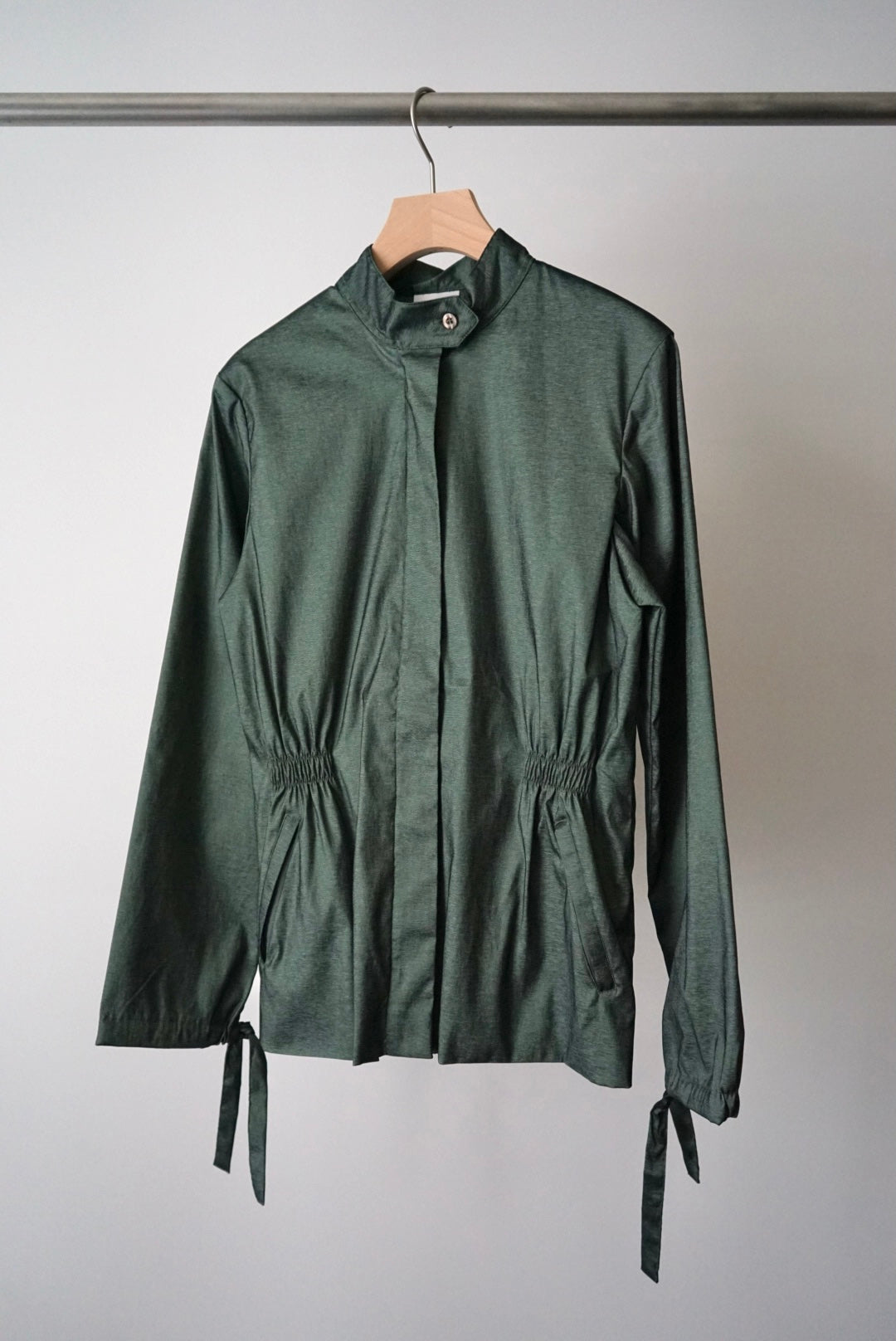 Shiny design zipup jacket