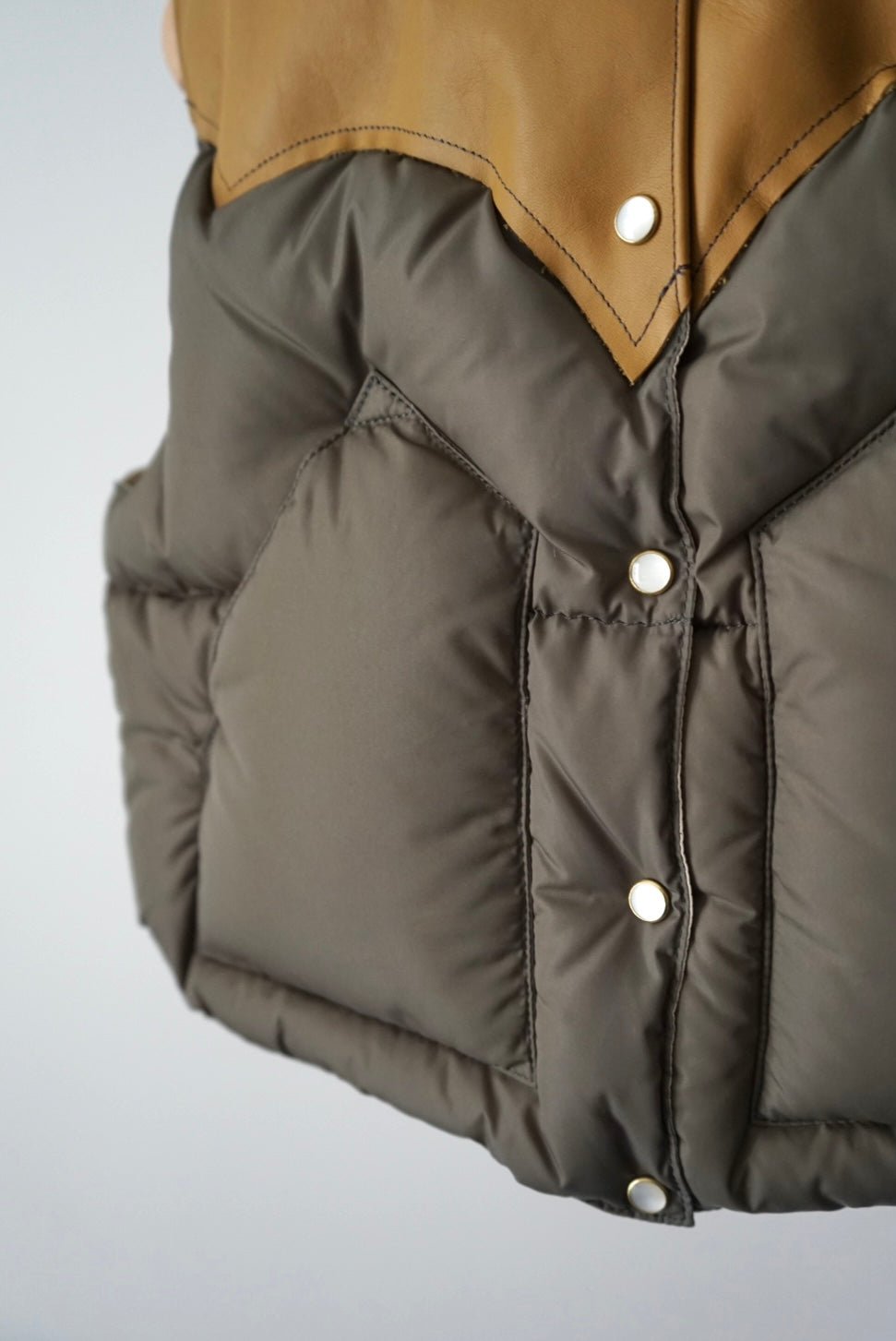 【Rocky Mountain Featherbed】ANNELLE VEST