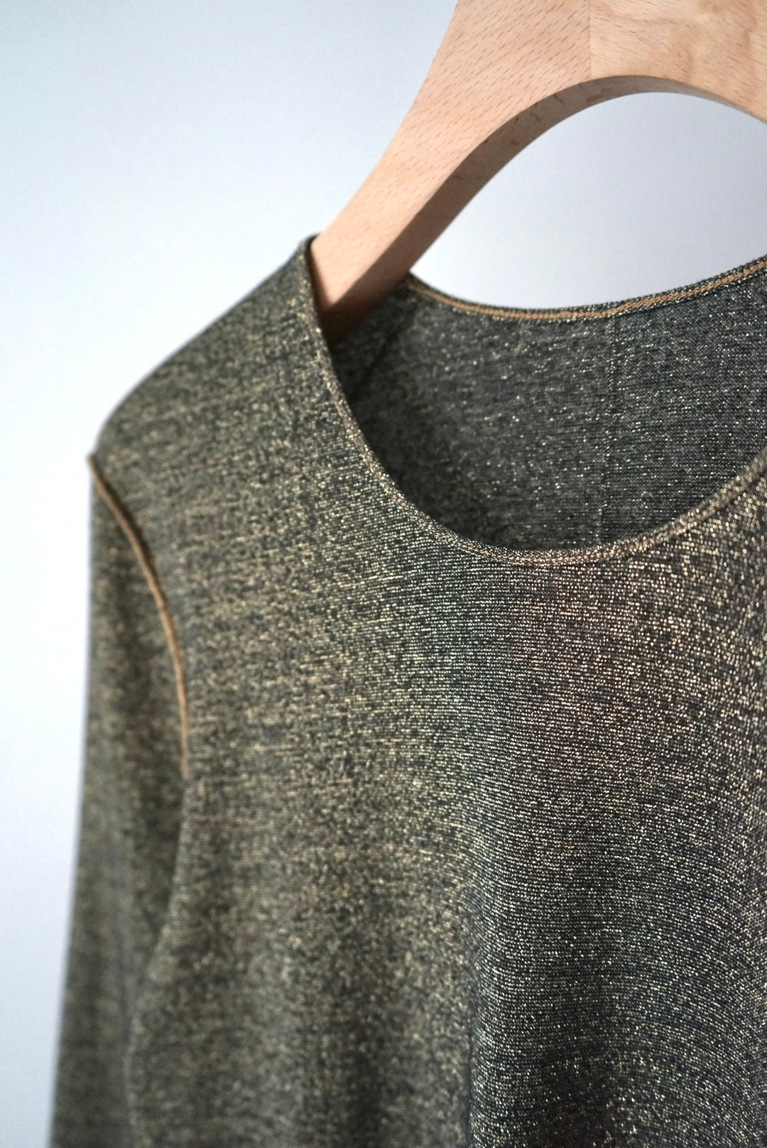 【HAKUJI】Glittery L/S PO -black-