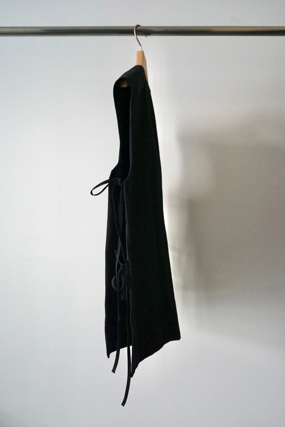 【HAKUJI】 Cotton linen weather gillet black