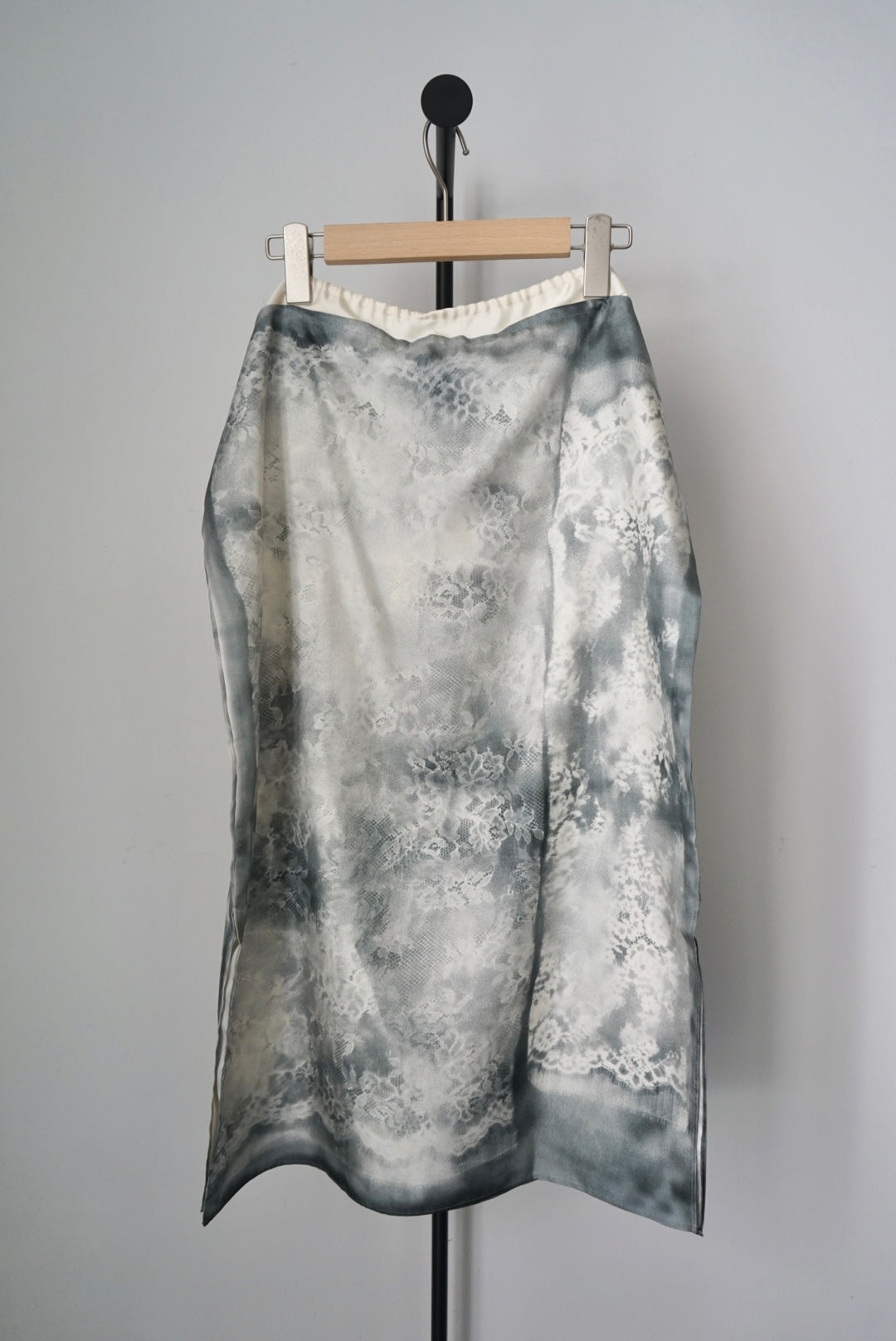 【EUCHRONIA】2way Shadow Lace Print Skirt