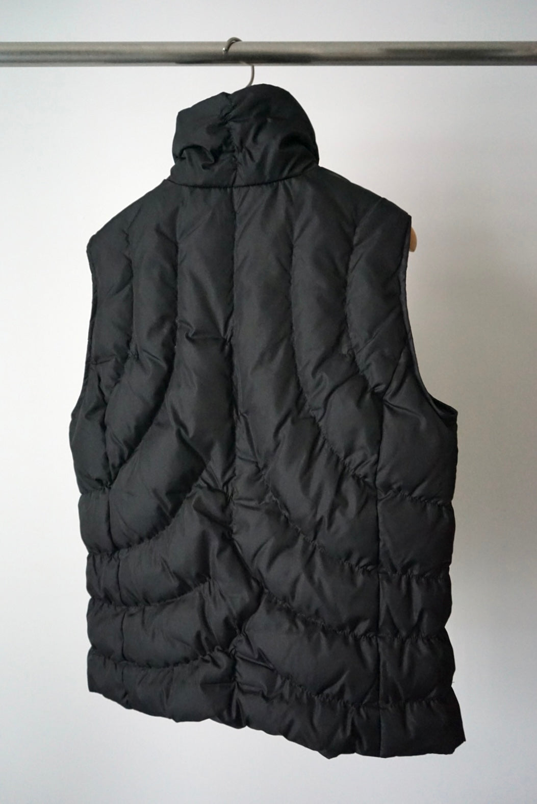 Design down vest