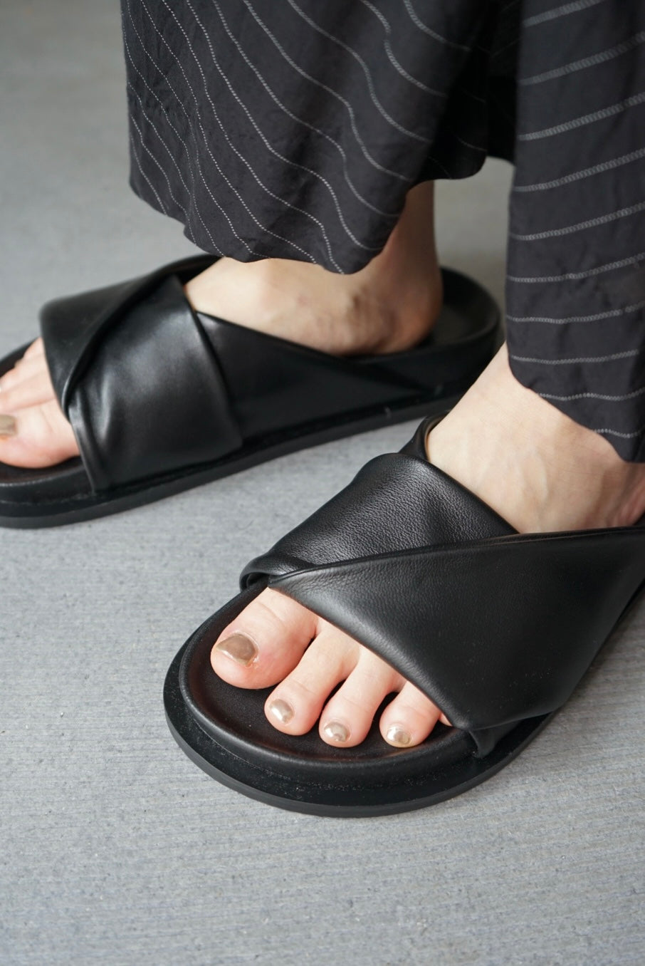 【Waa.studios】XEP SANDAL