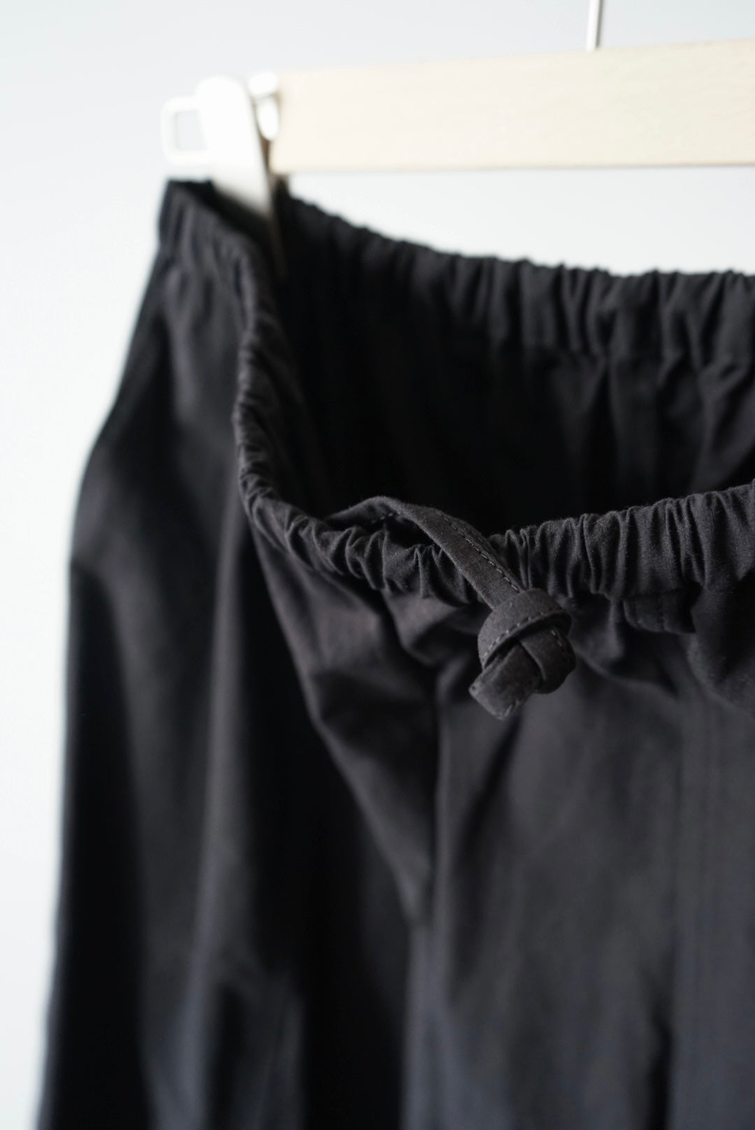 【HAKUJI】 Cotton linen weather pants black