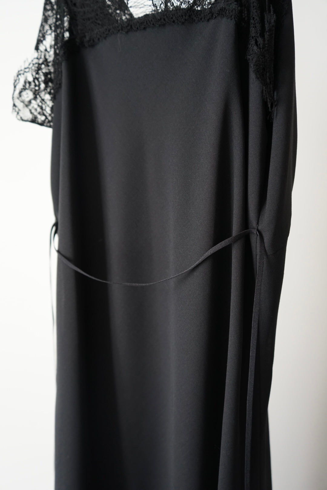 【EUCHRONIA】2way Lace Glitch Dress -black-