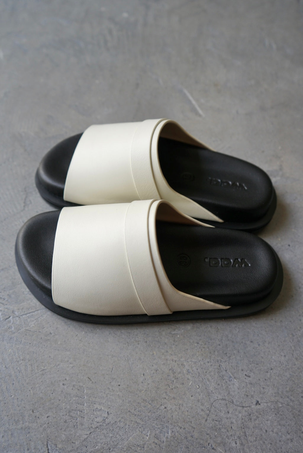 【Waa.studios】BUN SANDALS