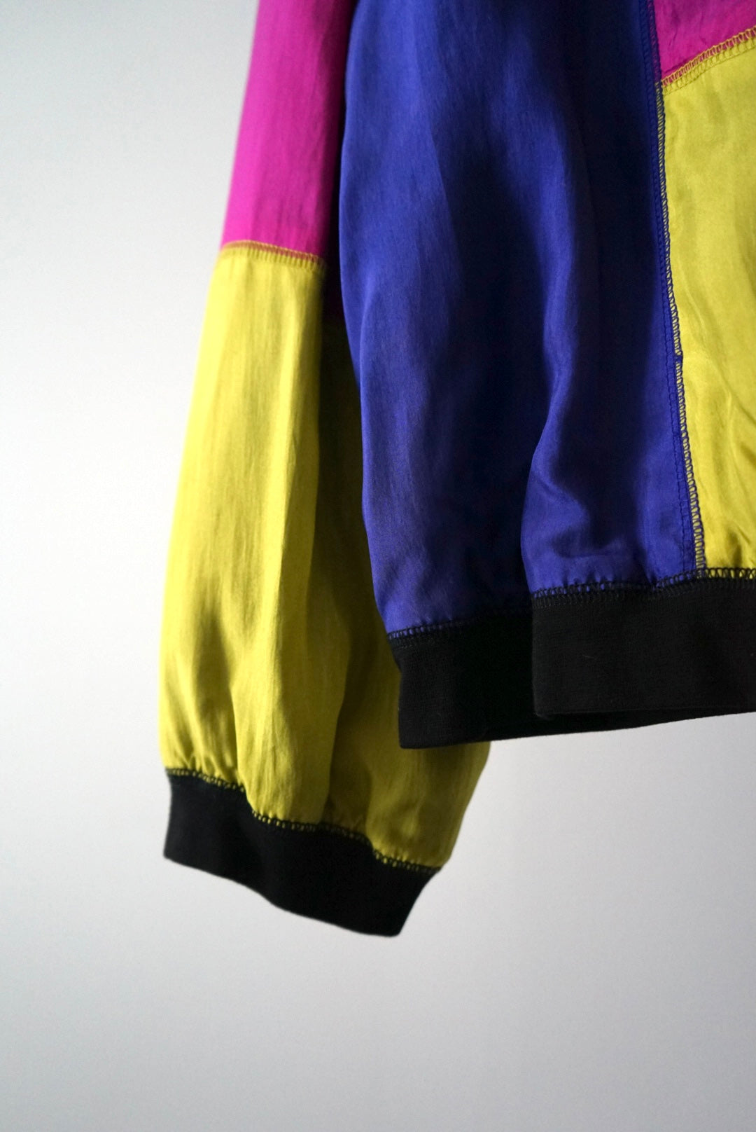 Panel silk pullover