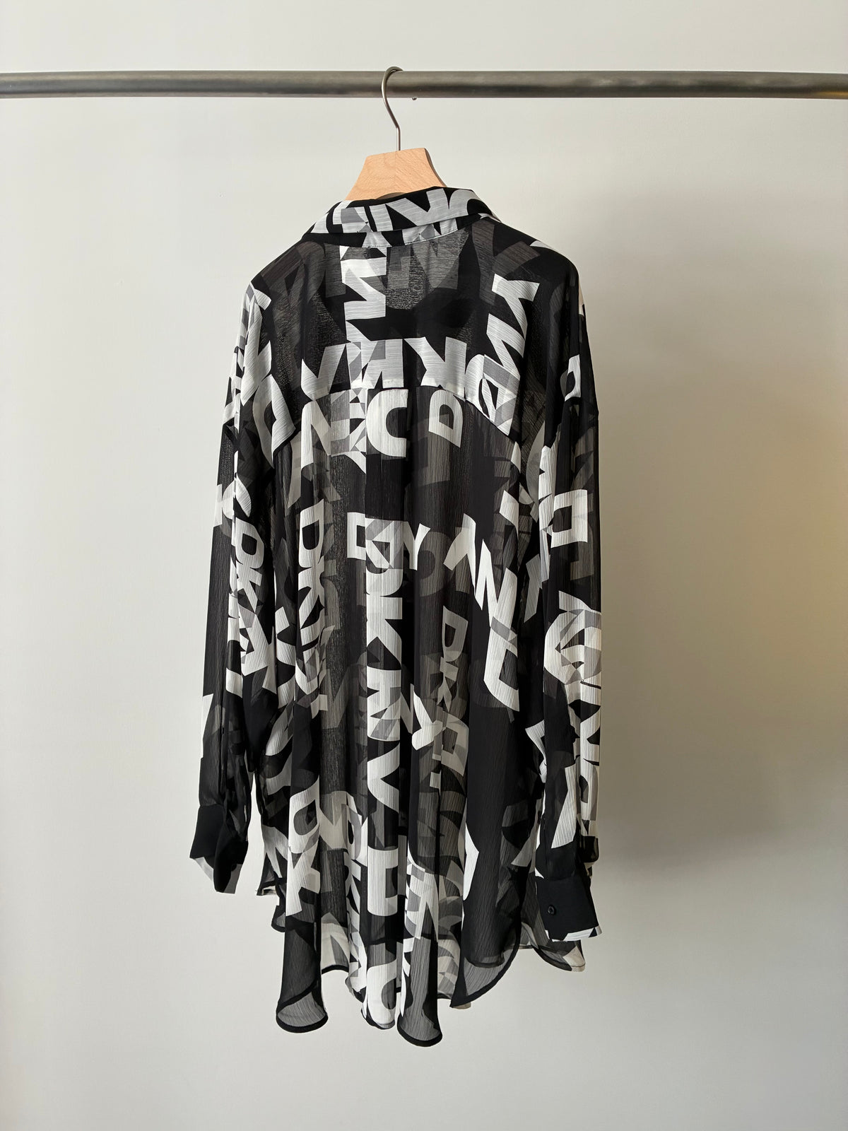 "DKNY" see-through logo big shirts