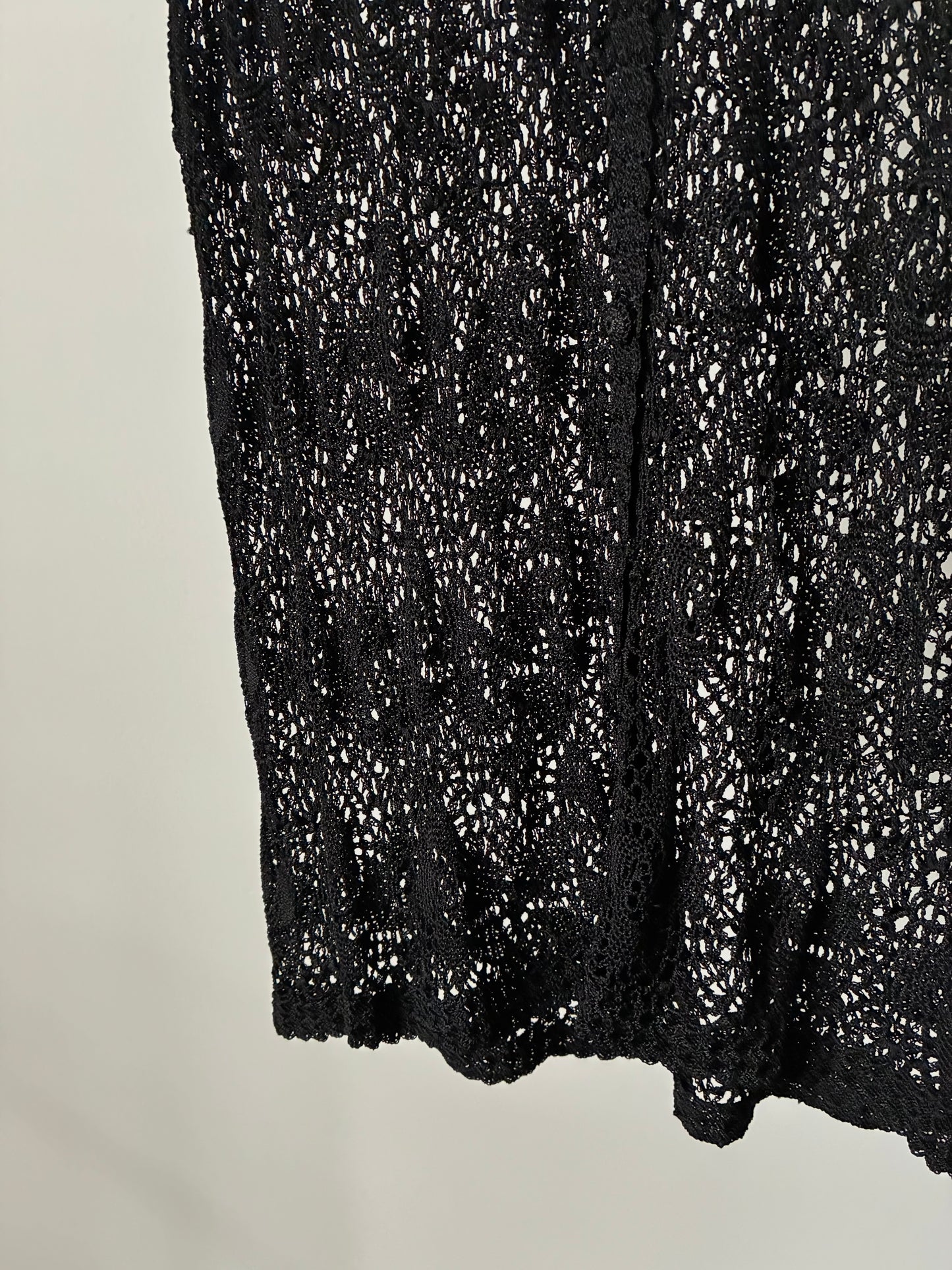 Embroidery low gauge knit long vest