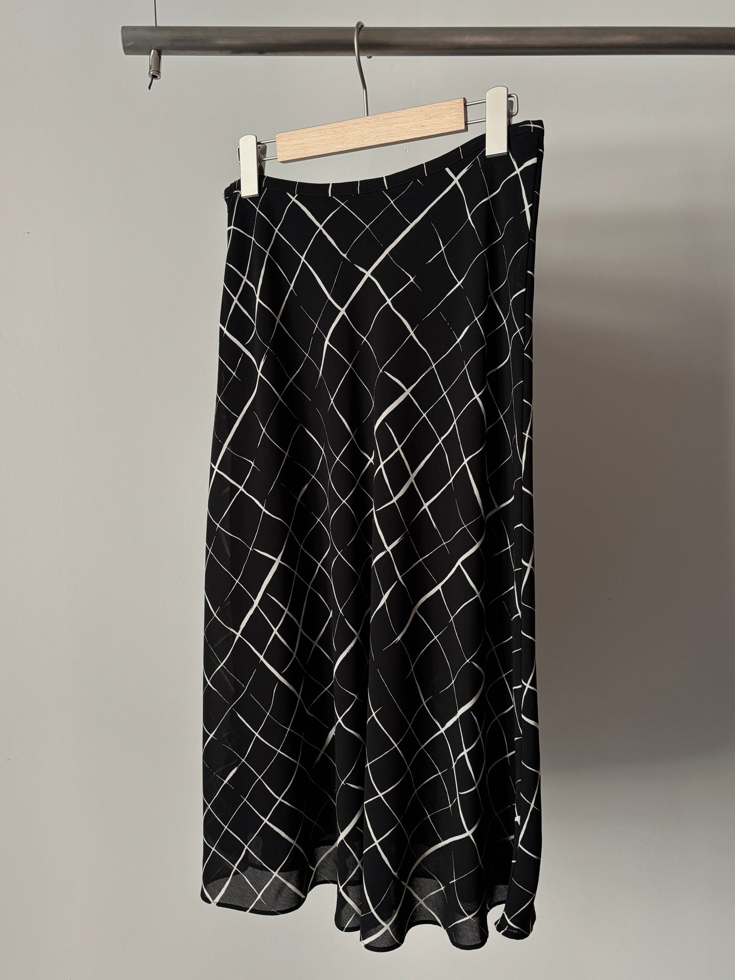 Layered design skirt