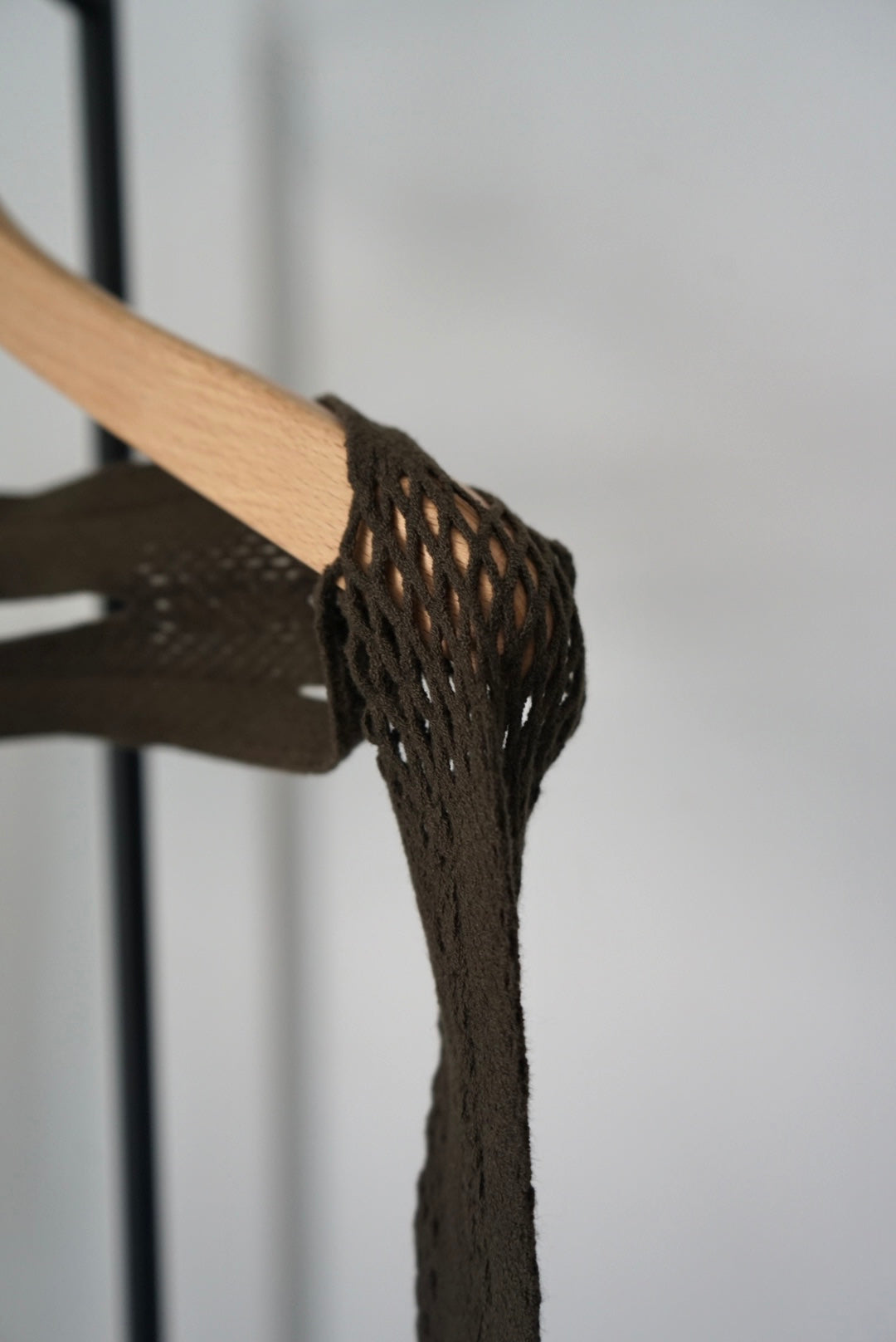 【EUCHRONIA】Stretch Lace Short Tops -khaki-