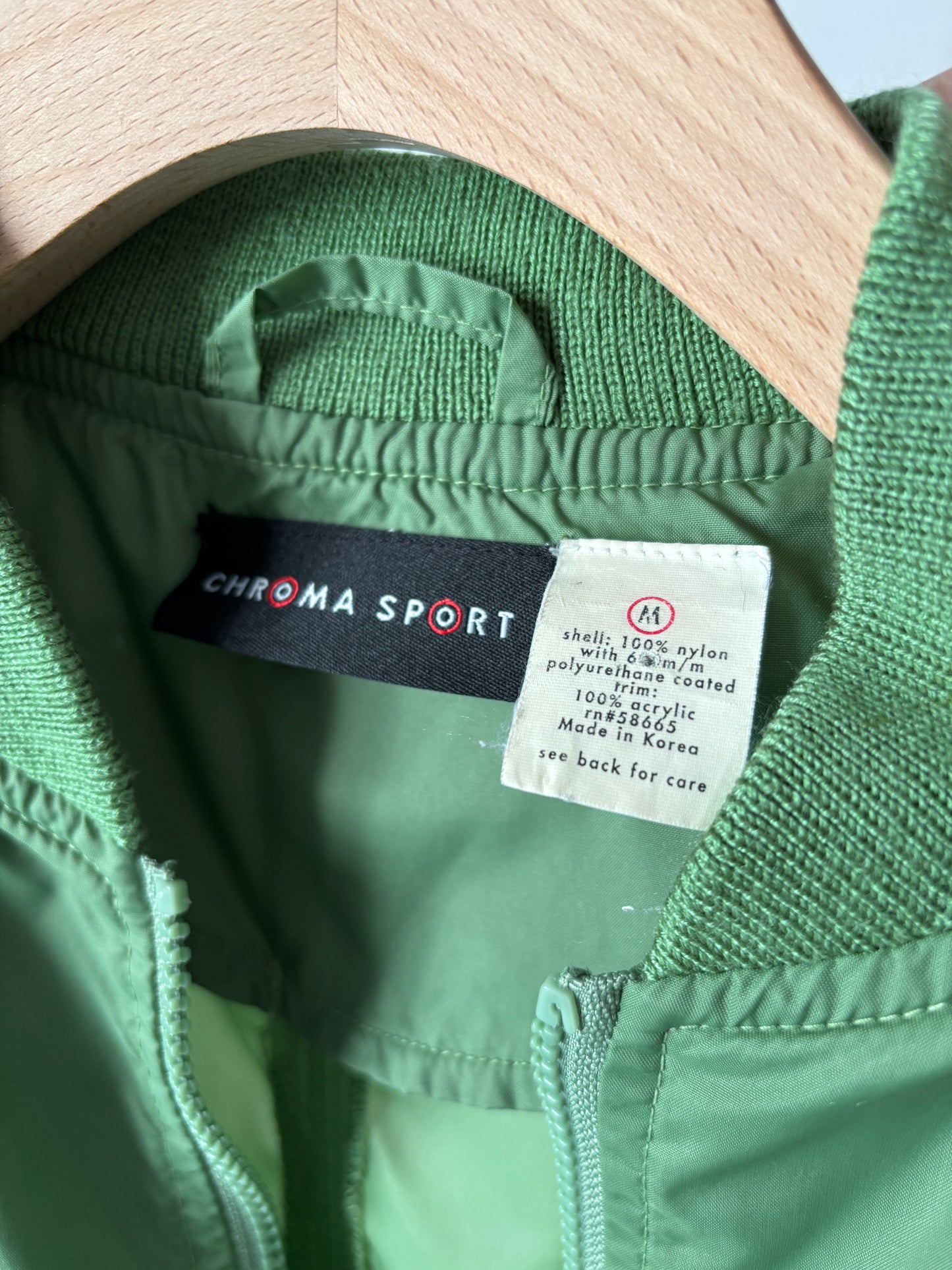 Rib design nylon jacket