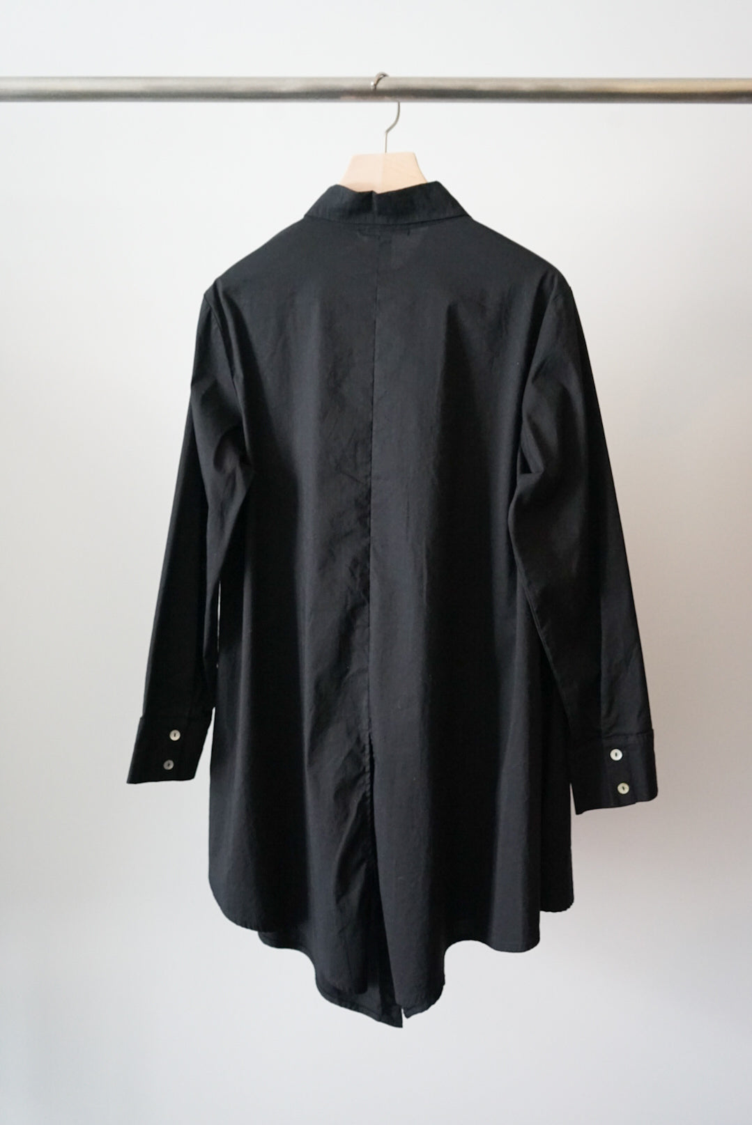 Asymmetry design long shirt