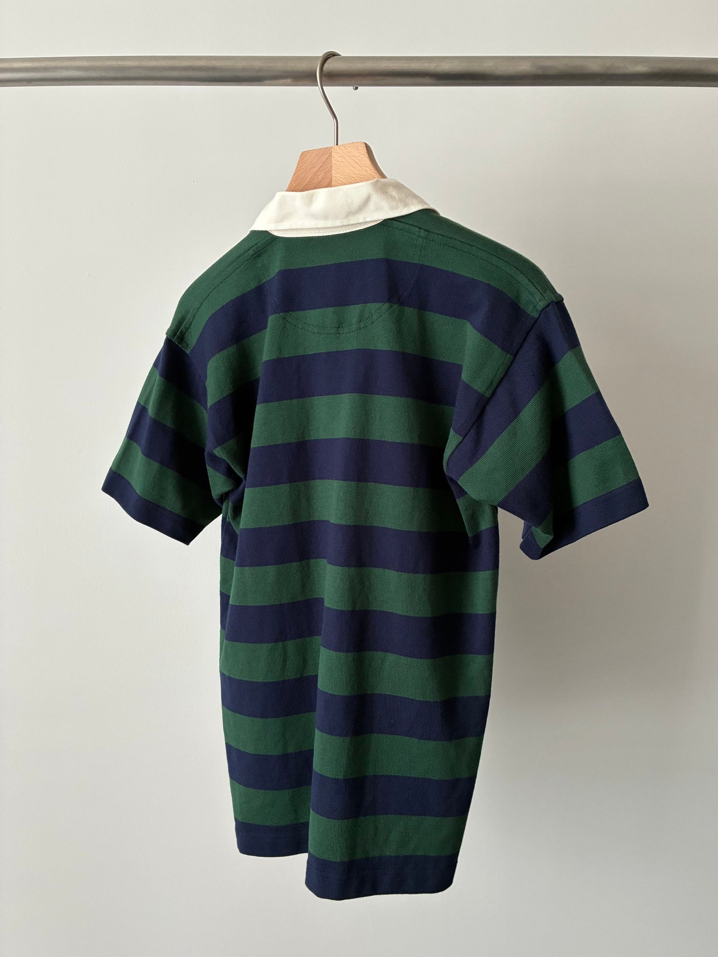 Half sleeve rugby shirt
