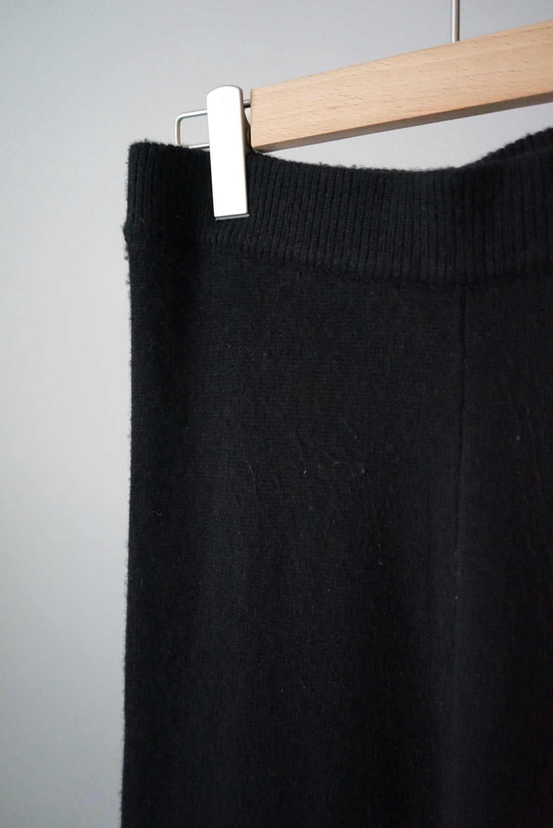 Wide knit pants