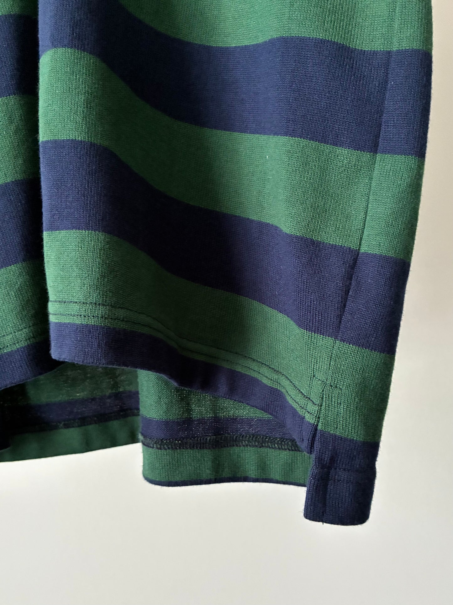 Half sleeve rugby shirt