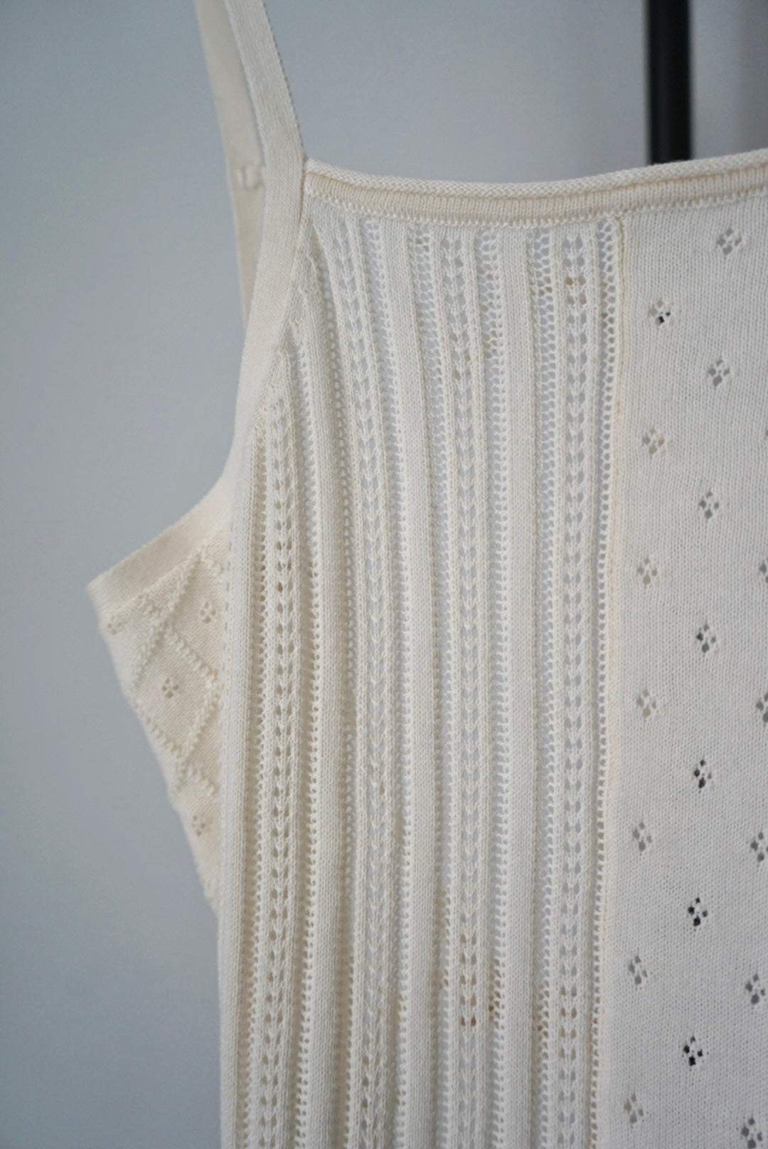 【tyn.TGOR】Patchwork lace camisole -off white-