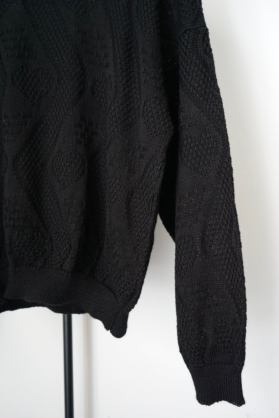 Pattern pullover knit
