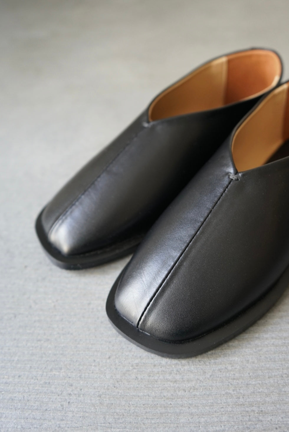 【Waa.studios】HAI FLATS