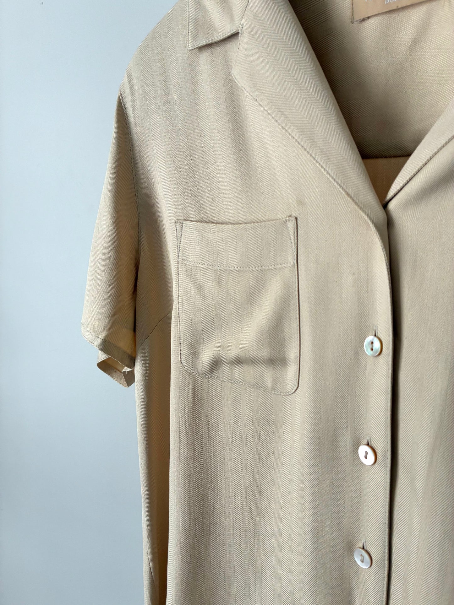 Silk half sleeve open collar shirt