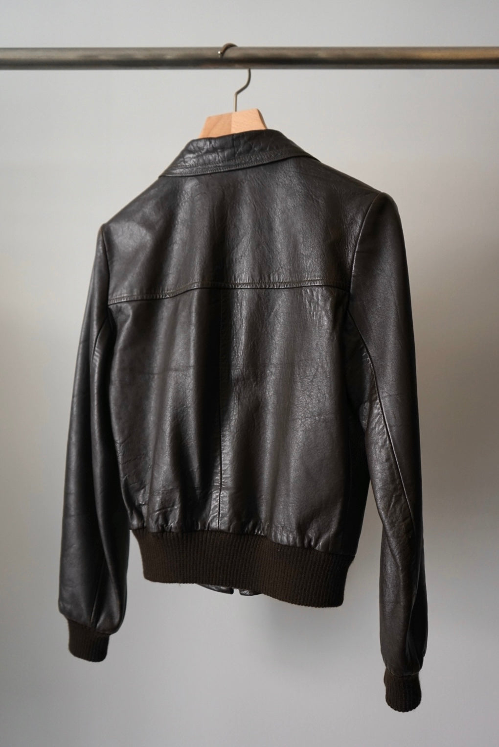 Design collar leather jacket