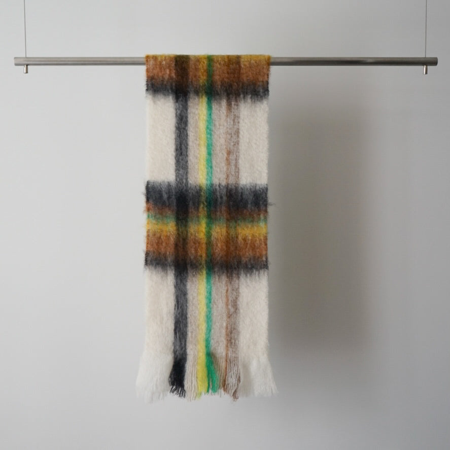 【MANTAS EZCARAY】SCARF TARTAN 209