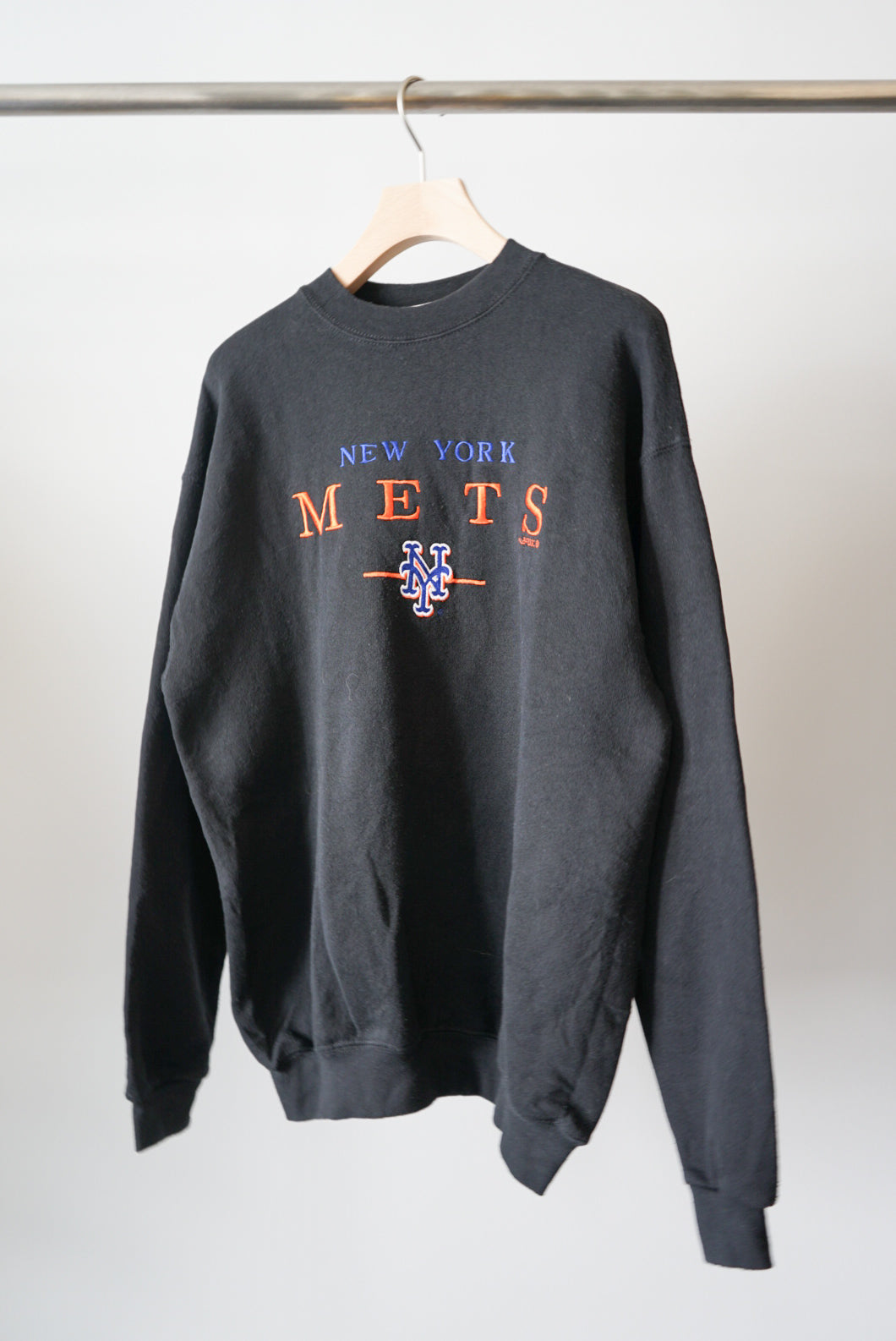 MLB sweat pullover