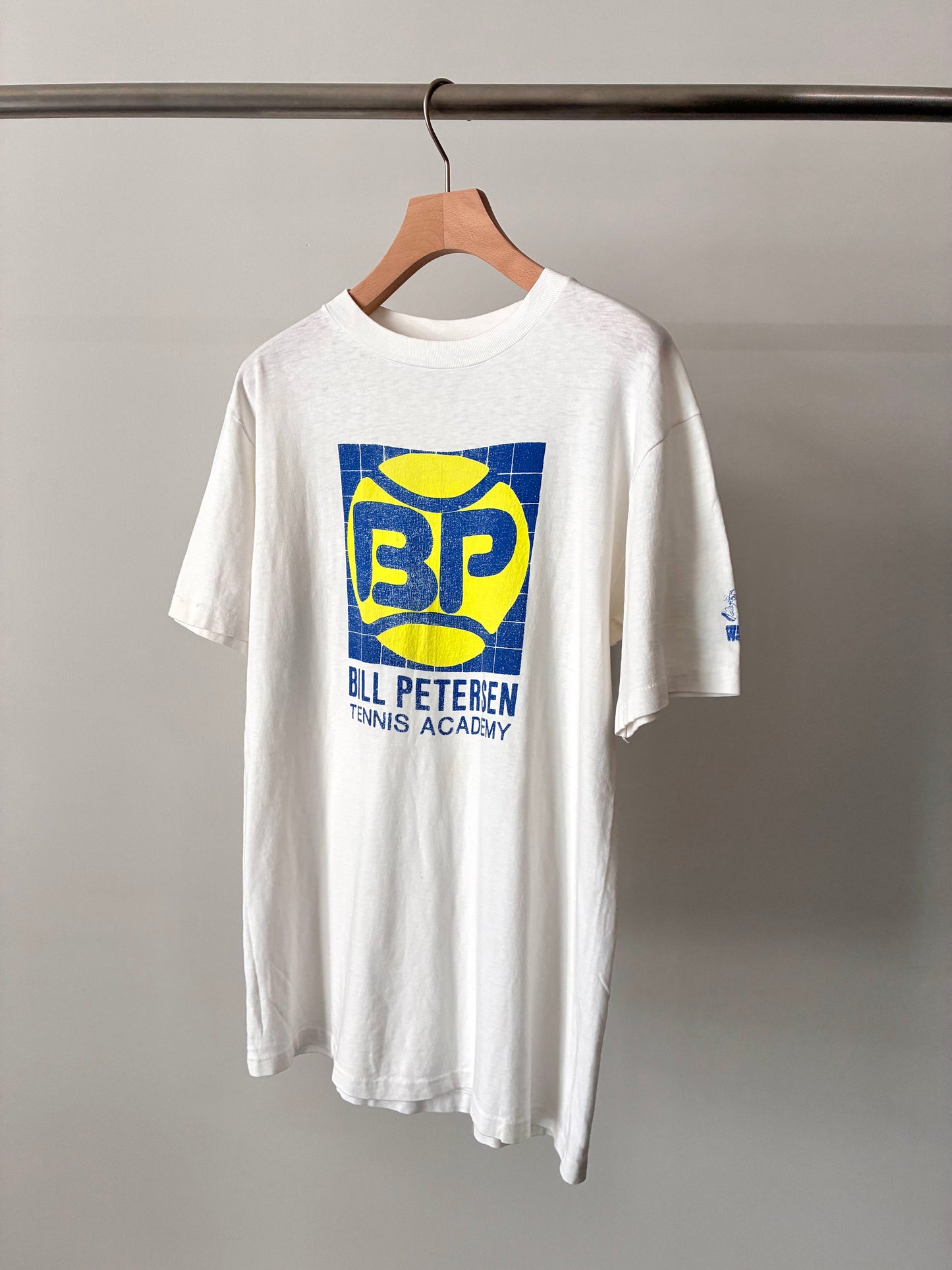 80's "BILL PETERSEN TENNIS ACADEMY" tee