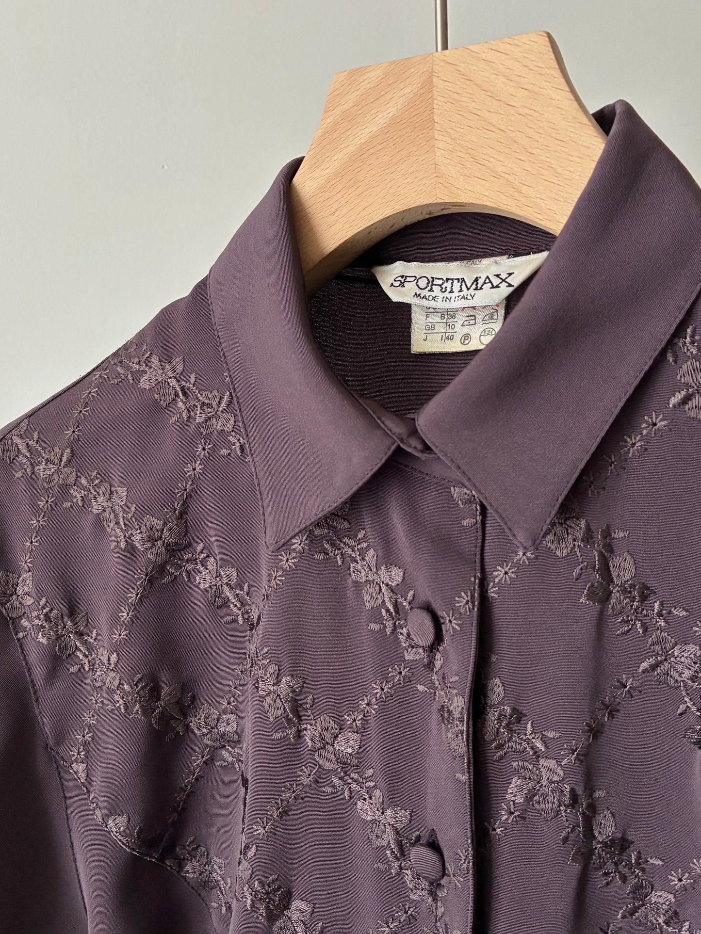 Embroidery design shirt made in ITALY