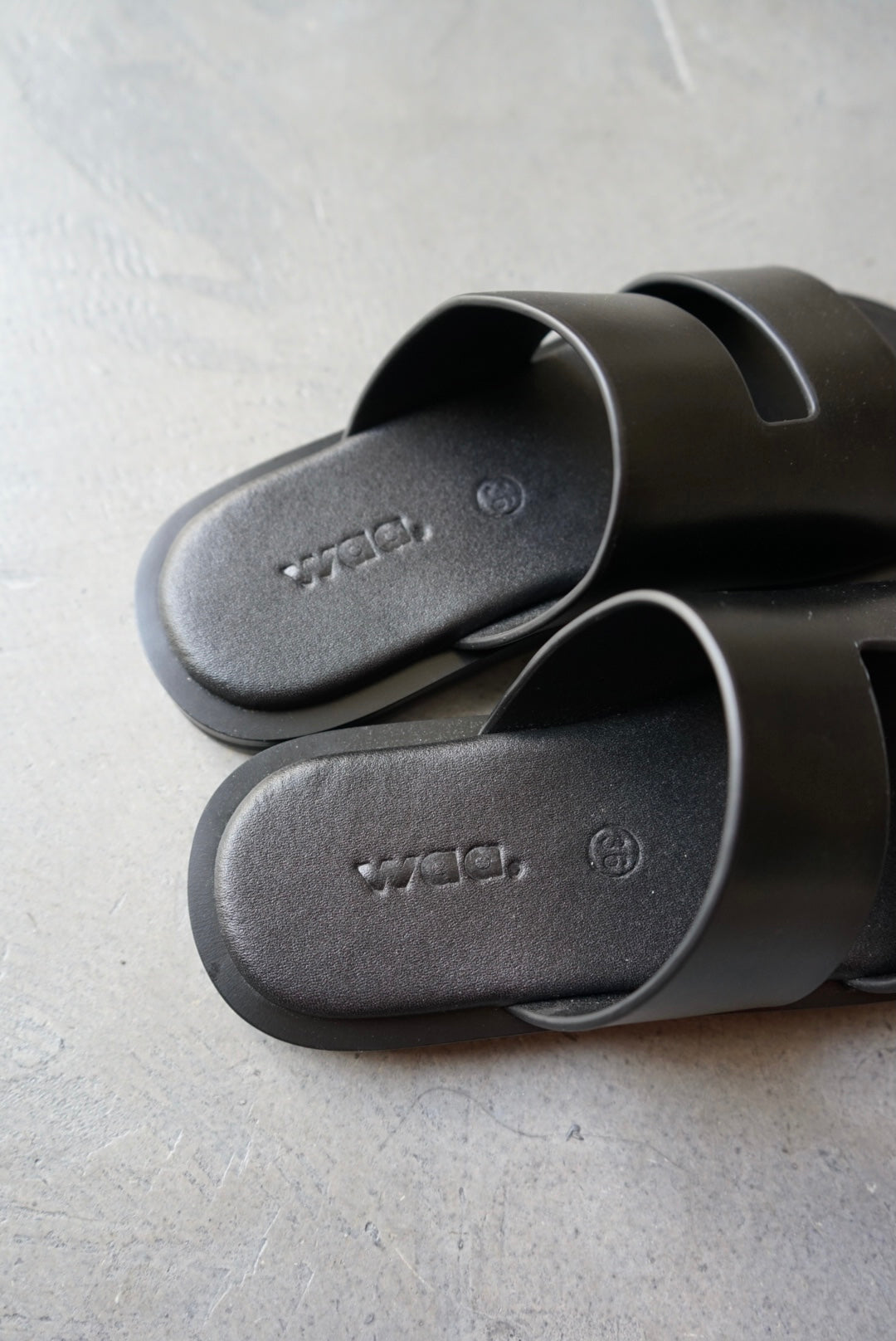 【Waa.studios】CE SANDALS