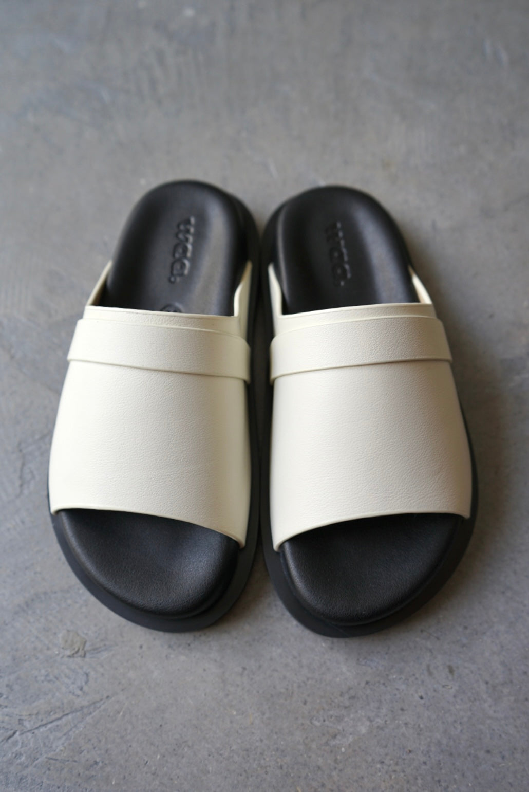 【Waa.studios】BUN SANDALS